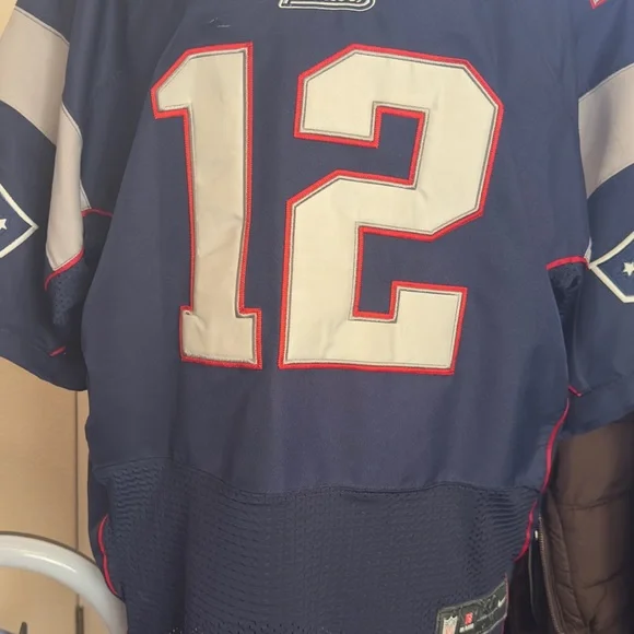 Authentic “ON FIELD” (worn by) Tom Brady New England Patriots Jersey Size 44 - Picture 4 of 5